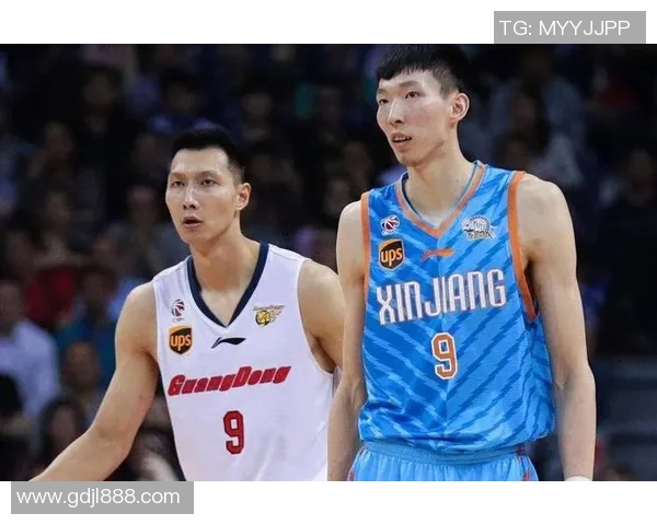 上海篮球队强势领跑世锦赛积分榜总分达到100分展现冠军实力 上海篮球队强势领跑世锦赛积分榜总分达到100分展现冠军实力