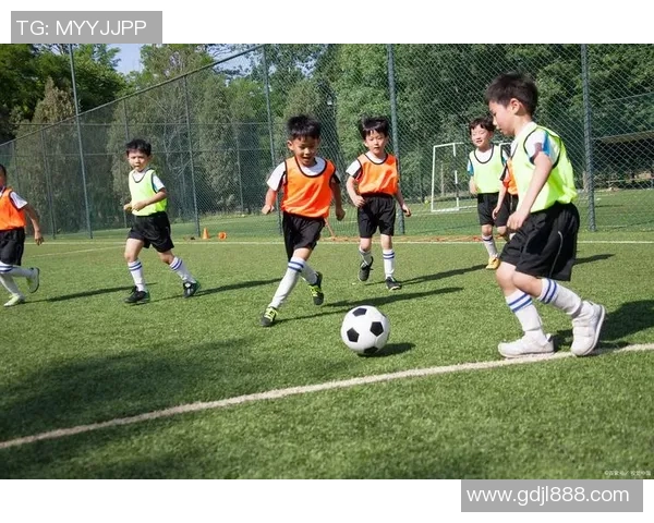 西安足球队在锦标赛中的心理素质分析与表现评估 西安足球队在锦标赛中的心理素质分析与表现评估